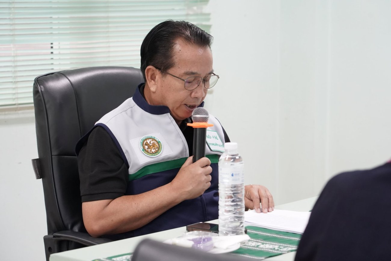วันพฤหัสบดีที่ 22 ตุลาคม 2569  เวลา 09.00 น.  ณ ห้องประชุม ชั้น 2 สำนักงานเทศบาลตำบลนาจารย์  เทศบาลตำบลนาจารย์ โดย นายสมนึก คำรัศมี นายกเทศมนตรีตำบลนาจารย์ เป็นประธานการประชุมคณะกรรมการพัฒนาท้องถิ่น เพื่อร่วมพิจารณาร่างแผนการดำเนินงาน ประจำปีงบประมาณ พ.ศ. 2570  การประชุมครั้งนี้มีวัตถุประสงค์เพื่อพิจารณาร่างแผนการดำเนินงานให้มีความครบถ้วน ชัดเจน และสอดคล้องกับแผนพัฒนาท้องถิ่น ตลอดจนกำหนดแนวทางการดำเนินโครงการและกิจกรรมต่าง ๆ ให้เป็นไปอย่างมีระบบ สามารถติดตามและประเมินผลได้อย่างมีประสิทธิภาพ  มุ่งเน้นการพัฒนาท้องถิ่นอย่างเป็นรูปธรรม เพื่อยกระดับคุณภาพชีวิตของประชาชน ส่งเสริมการบริหารจัดการที่โปร่งใส และตอบสนองต่อความต้องการของประชาชนในพื้นที่อย่างยั่งยืน